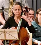 Concertista de cello con más de 25 años de experiencia impartiendo clases