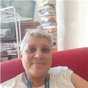 Laureata in farmacia con esperienza nell' insegnamento italiano per stranieri disponibile per lezioni online ore serali italiano, botanica e biologia