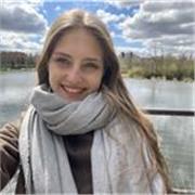 Profesora de todas las asignaturas hasta bachillerato