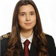 Estudiante de Ingeniería de Organización Industrial. Apta para impartir materias de todo tipo en los cursos de Educación Primaria y E.S.O