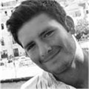 Si vous cherchez à apprendre l'anglais n'hésitez pas à me contacter ! J'aime apprendre les langues et rencontrer de nouvelles personnes !