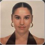 Estudiante universitaria da clases de Primaria (de cualquier asignatura), ESO (social) y Bachillerato (social). 