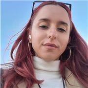 Soy licenciada en Artes Visuales y me encanta trabajar con niños y jovenes