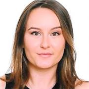 Profesora de apoyo escolar y psicoterapeuta presencial y online centrada en la planificación y aprendizaje