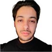 Je donne des cours particuliers en arabe, c'est ma langue maternelle et je la maîtrise parfaitement