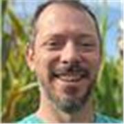 Insegnante di inglese madrelingua con oltre 20 anni di esperienza nell'insegnamento. Specializzata in Cambridge English A1 a C1