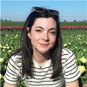 Clases económicas de Biología a alumnos de todas las edades, así como clases de inglés y otras materias de ciencias hasta secundaria