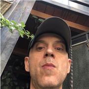 Producer e Docente di Musica Elettronica e Sound Design attività ventennale a livello internazionale, impartisco lezioni private