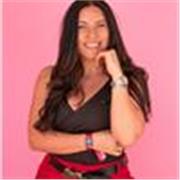 Profesora titulada en coaching ontológico, psicología hace 15 años y Directora en Marketing digital hace 7 años.