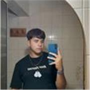 soy un estudiante de 18 años y doy clases de español para el que necesite