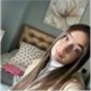 Chica con experiencia viviendo fuera y b2 ingles