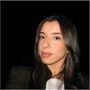 Soy una persona proactiva, atenta, paciente, resolutiva, dedicada a lo que hago. Me encanta ayudar. 