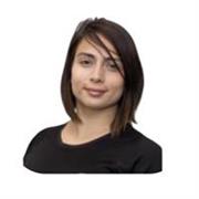 Profesora de Educacion fisica y entrenadora personal con mencion en rehabilitacion deportiva. Instructora de natación