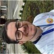 Sou Enfermeiro e Farmacêutico. Lhe ajudo com conteúdos relacionados à saúde como por exemplo primeiros socorros ou farmacologia