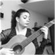 Lezioni di chitarra classica con studentessa qualificata