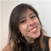 Profesora de matemática basica, magister en currículum y evaluacion