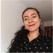 Licenciada en Artes Escénicas, con más de 20 años de trayectoria, tengo experiencia con niños, jóvenes y adultos.