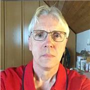 Gebe Nachhilfe in Mathematik. Habe bereits Erfahrungen im Bereich Grundschule gesammelt