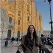 Estudiante española de traducción en Barcelona. Abierta a clases para extranjeros de todas las edades. Clases prácticas y teóricas