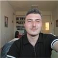 Kendimi iletişimi güçlü, sabırlı ve öğrenmeyi öğretmeyi seven biri olarak tanımlıyorum. 