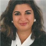 Profesor de Psicologia e intructora de programas Mindfulness