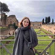 Actriz en formación y parte de una compañía valenciana y creadora del proyecto teatral ECO de la Universidad de Valencia con CEIPS