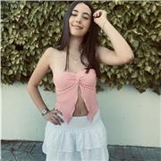 He jugado en un equipo varios años en el equipo de mi instituto y mi hermana consiguió una beca en Canadá