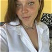 Laureanda in Giurisprudenza,diploma Linguistico-Scientifico,disponibile per lezioni individuali di materie linguistico-umanistiche