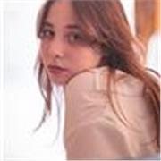 diplomata al Centro Sperimentale offre lezioni di recitazione e presenza scenica per tutte le età