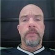 I give private lessons tailored to your level and abilities. 