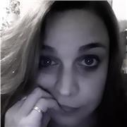 Professeur de dessin. Creation de personnages et de décors, encrage, mise en couleur, creation de story board. Mediums utilisés: collage, acryliques, aquarelle, pastels, fusin, crayons et numérique