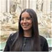 Soy una estudiante la cual controla cinco idiomas,cuatro de ellos con total fluidez y a la cual le gustaría compartir sus conocim.