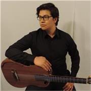 Música teórica y practica, piano, bajo y con especialidad en guitarra