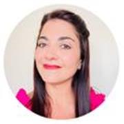 Profesora de inglés con 5 años de experiencia en clases personalizadas y a tu gusto. Para que aprender sea divertido y fácil!