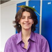 Étudiante en art pour aider en français des collégiens et collégiennes