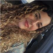 Graduada en Marketing y tambien en Relaciones Internacionales, con mucha paciencia y ganas de enseñar lo mejor de mi