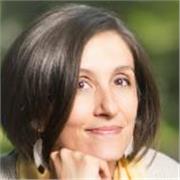 Professeure native et experimentee, biligue anglais