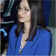 Laureata con lode in Lingue (LM37) offre lezioni private e aiuto compiti di inglese