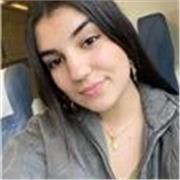 Apta para dar clases de inglés