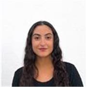 Estudiante universitaria de 2° curso en ADE ( Administración y Dirección de Empresas) busca alumnos a los que impartir clases