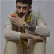 Insegnante di Musica : Produzione , Chitarra, Registrazione Voci e Strumento