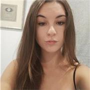 Profesora de inglés que imparte clases a niños de hasta la ESO y bachillerato.Y clases de conversación para todas las edades