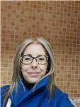 Profesora de lengua y literatura imparte clases de sintaxis y morfología a todos los niveles. También hago trabajos fin de carrera