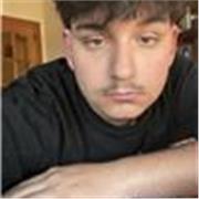 Estudiante de primero de bachiller imparte clases de historia. Principalmente a niños de primaria, primero y segundo de la eso