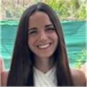 Chica con estudios en educación primaria y con experiencia dando clases particulares para el reforzamiento de materias a niños. 