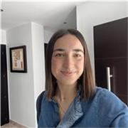 Profesora de matemáticas, y matemáticas. Con 5 años de experiencia dando clases a estudiantes desde primaria hasta universitarios 