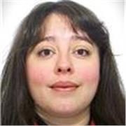 Laureata in Biologia impartisce lezioni di Biologia e Scienze Ambientali ma anche di lingua Inglese