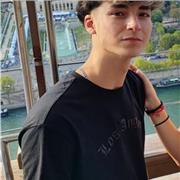 Estudiante de ADE, doy clases particulares para estudiantes de primaria y secundaria en las materias de Matemáticas y Lengua y Literatura principalmente. Pero dependiendo del curso del alumno puedo impartir otras materias