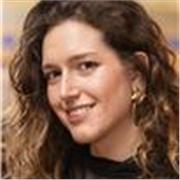 Offro lezioni private per studenti delle elementari, medie e superiori, in base alle loro necessità 