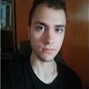 Soy un estudiante de Física que imparte clases de física y matemáticas a alumnos de secundaria y bachillerato.